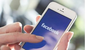 Kết nối với khách hàng thông qua Facebook